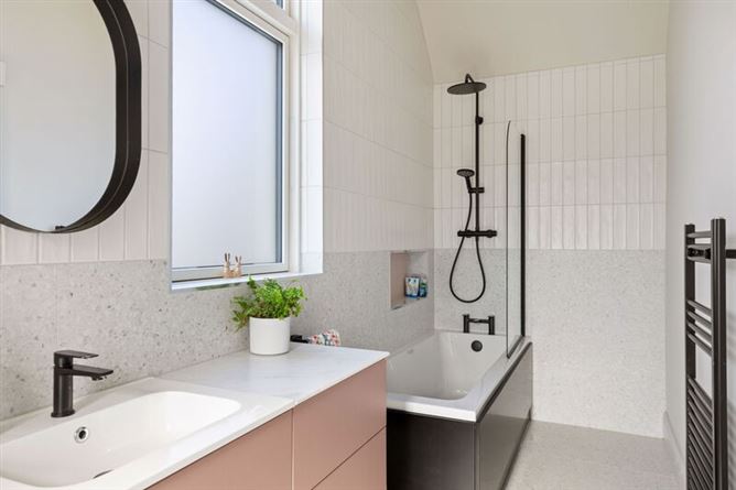 27 Frascati Park, Blackrock, Co. Dublin