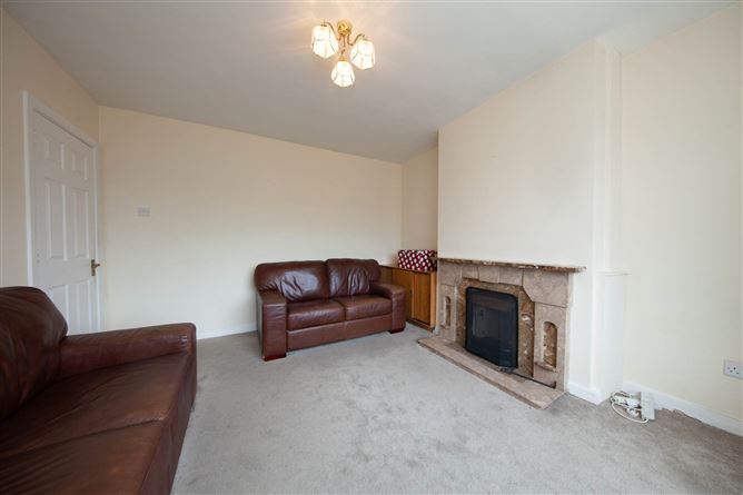 Photo 7 of 27 — 44 Maryfield Crescent, Artane, Dublin 5