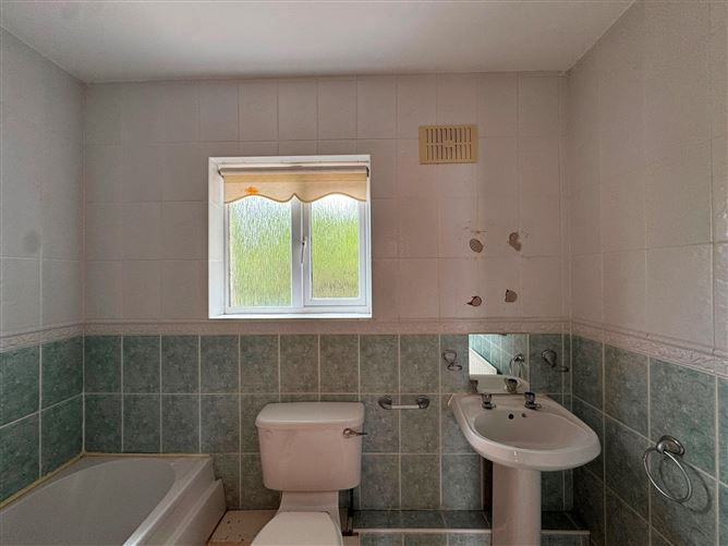 Photo 18 of 37 — 51, 51A, 51B & 51C Cill Cais, Dublin 24, Tallaght