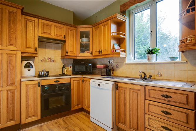 85 Landscape Park, Churchtown, Dublin 14