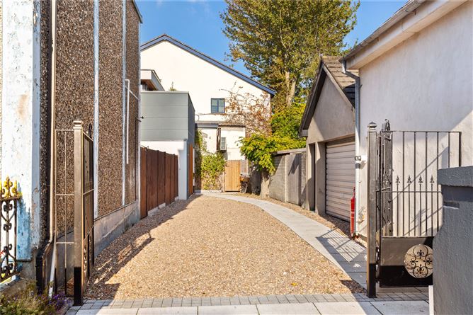 3 Woods Way, Off Mount Eden Road, Donnybrook, Dublin 4