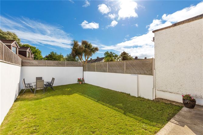 13 Brookwood Crescent, Artane, Dublin 5