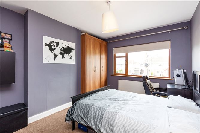 13 Brookwood Crescent, Artane, Dublin 5