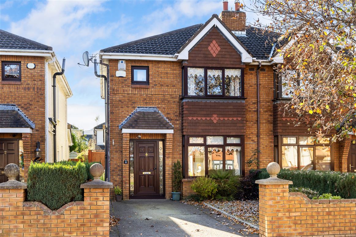 30 Glenbourne Close, Leopardstown, Dublin 18