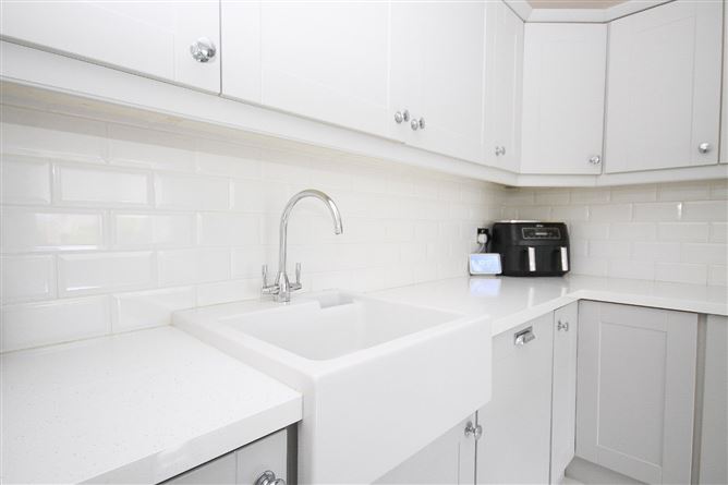 25 Russell Place, Tallaght, Dublin 24