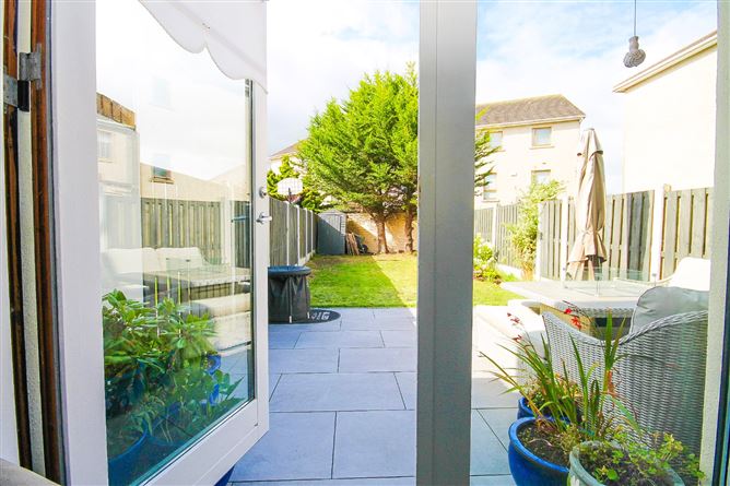 25 Russell Place, Tallaght, Dublin 24