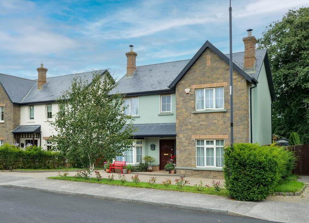2 Beechwood Avenue, Oakfield, Charleville, Cork