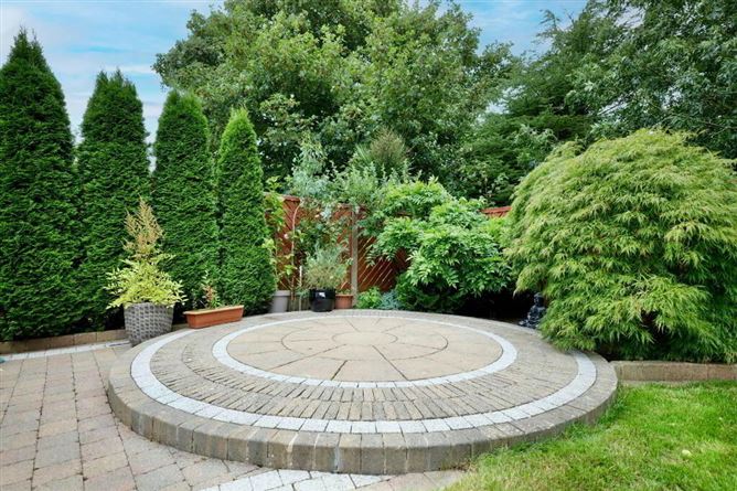 2 Beechwood Avenue, Oakfield, Charleville, Cork