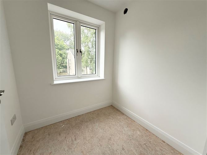 Photo 15 of 28 — 5 Bower Court, Prosperous, Co. Kildare