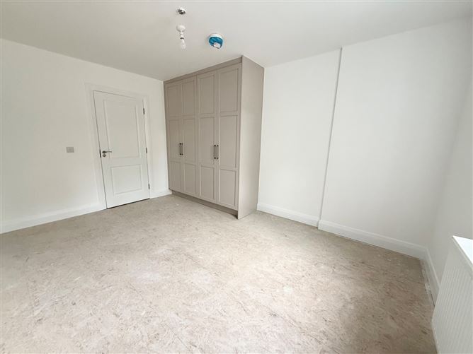 Photo 8 of 28 — 5 Bower Court, Prosperous, Co. Kildare