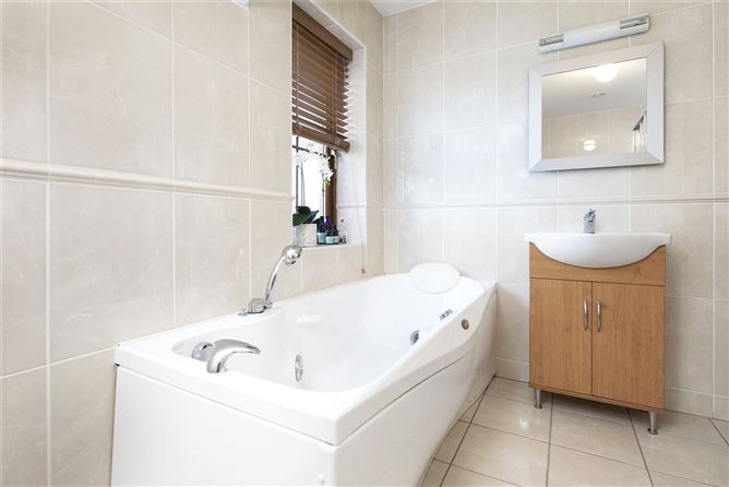 34 The Avenue, Garrane Darra, Wilton, Cork