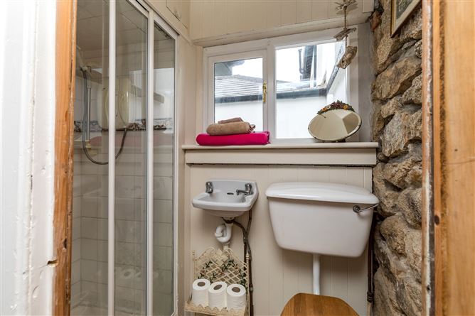 8 Martello Terrace, Bray, Co. Wicklow