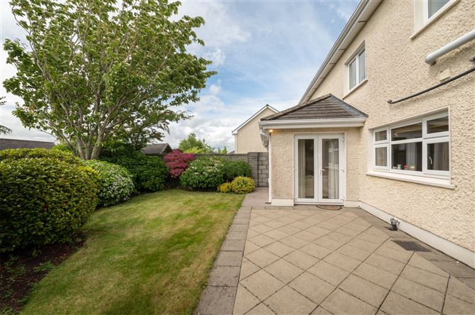 28 Rowan Hill, Mount Oval, Rochestown, Cork