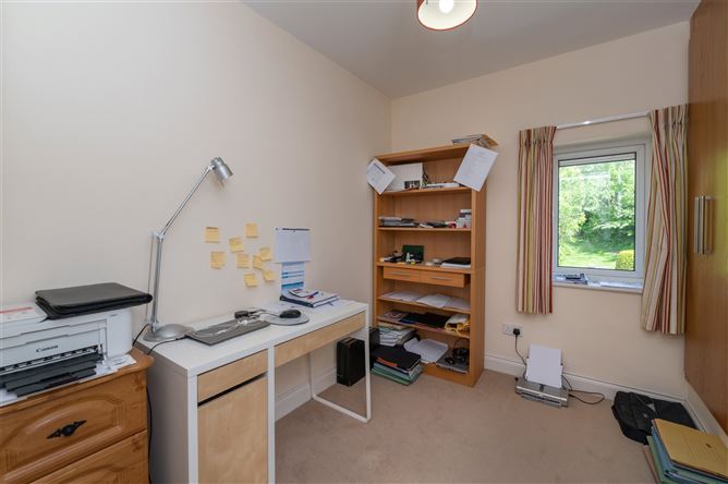 28 Rowan Hill, Mount Oval, Rochestown, Cork