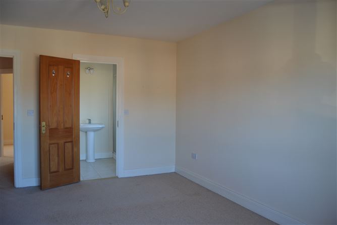 4 Race Hill Close, Race Hill Manor, Ashbourne, Meath