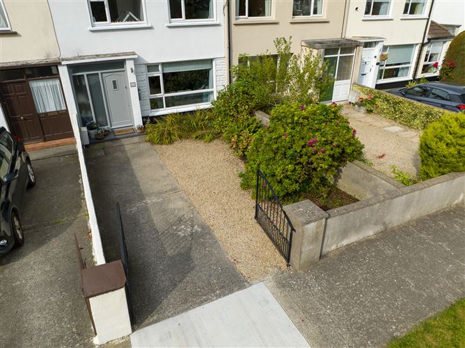 25 Sugarloaf Crescent, Bray, Co. Wicklow