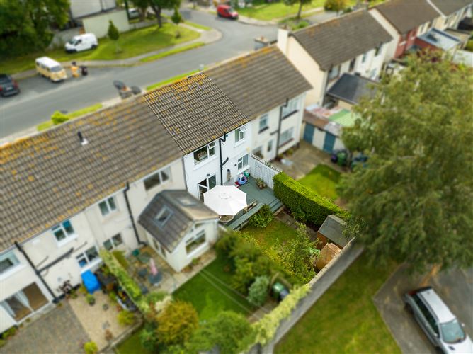 25 Sugarloaf Crescent, Bray, Co. Wicklow