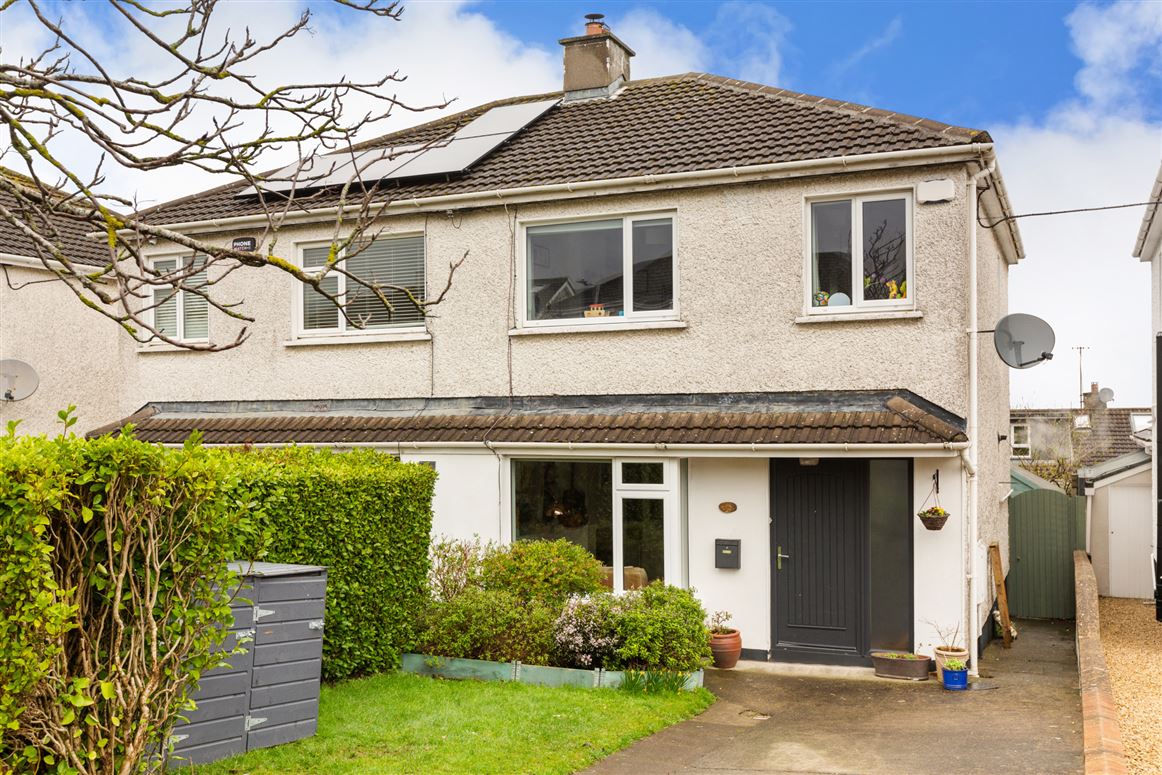 35 Kingston Grove, Ballinteer, Dublin 16