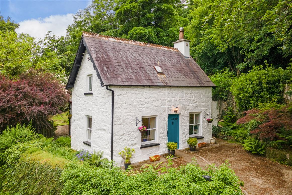 Wood Cottage, Ballinacarrig Lower, Ballinaclash, Co. Wicklow
