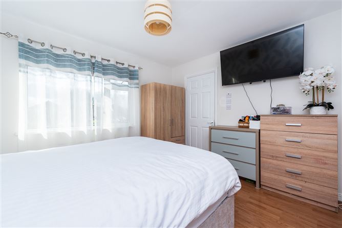 12 Osberstown Park, Sallins, Co. Kildare