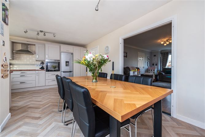 12 Osberstown Park, Sallins, Co. Kildare