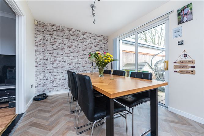 12 Osberstown Park, Sallins, Co. Kildare