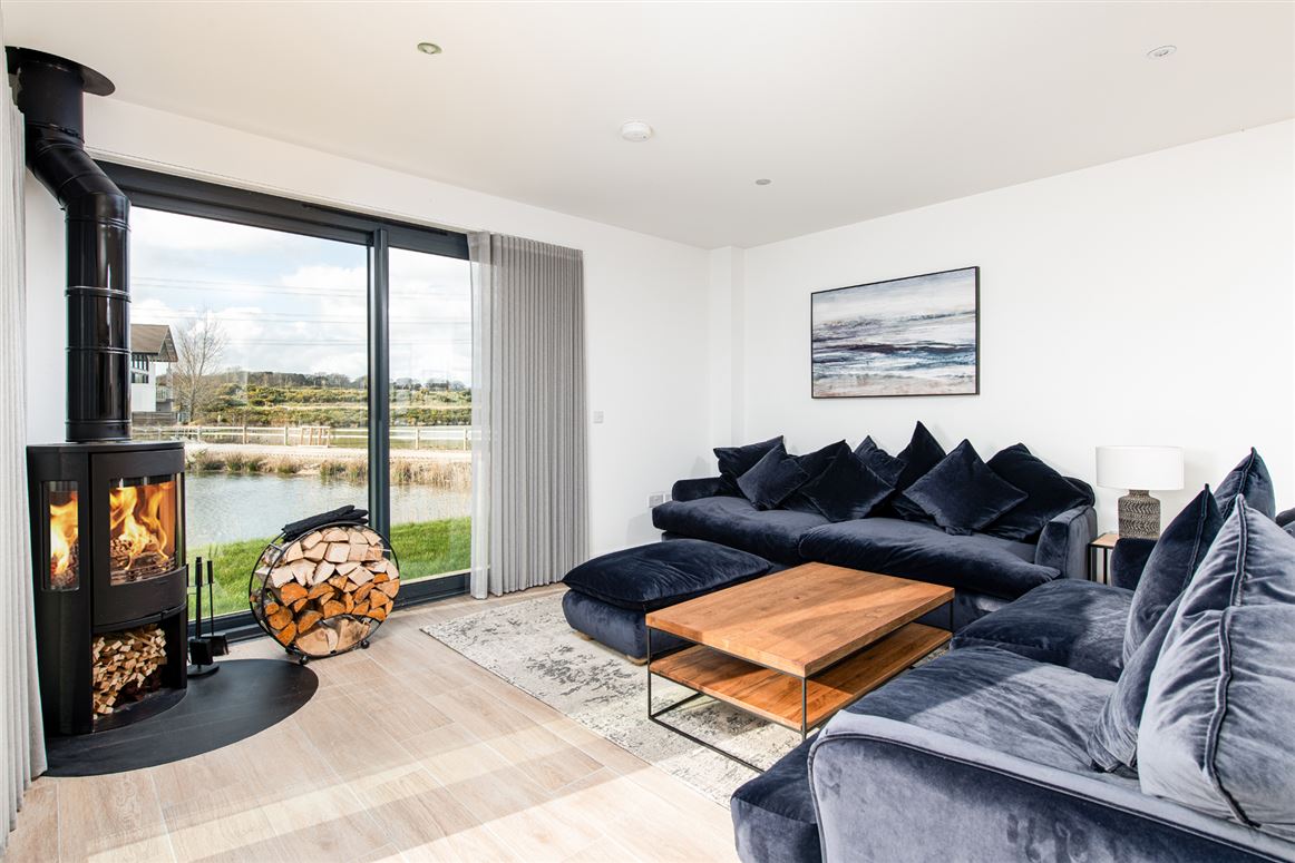 Lakebound Retreat,Dorset,Dorset,United Kingdom