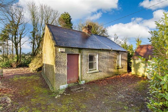 Photo 1 of 13 — Cottage, Coolnahinch, Moynalty, Meath