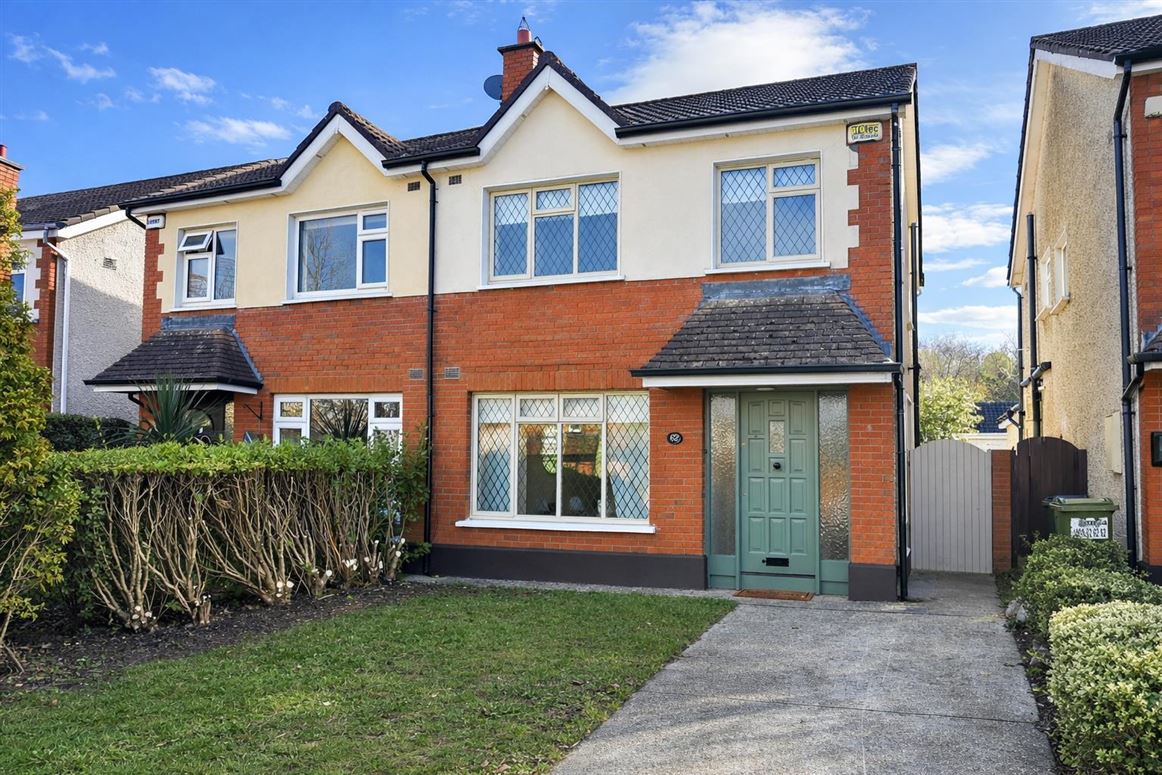 62 College Park Way, Ballinteer, Dublin 16