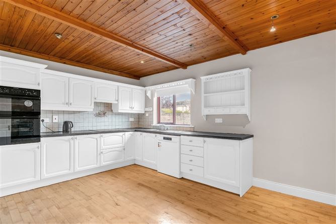 Photo 12 of 30 — 41 Arconagh, Naas, Co. Kildare