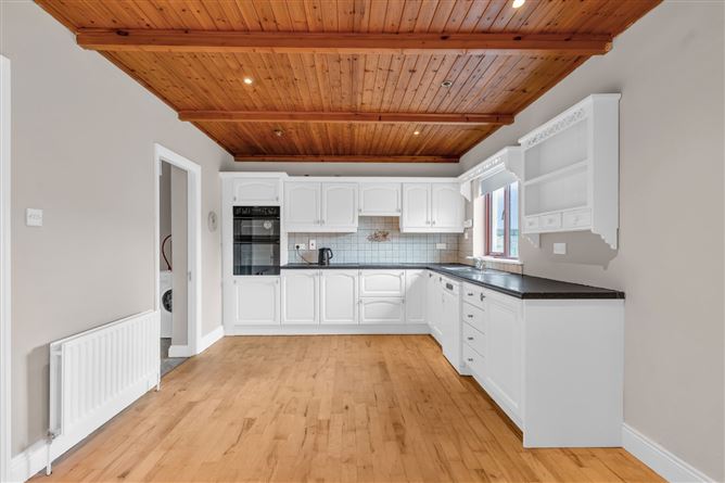 Photo 10 of 30 — 41 Arconagh, Naas, Co. Kildare
