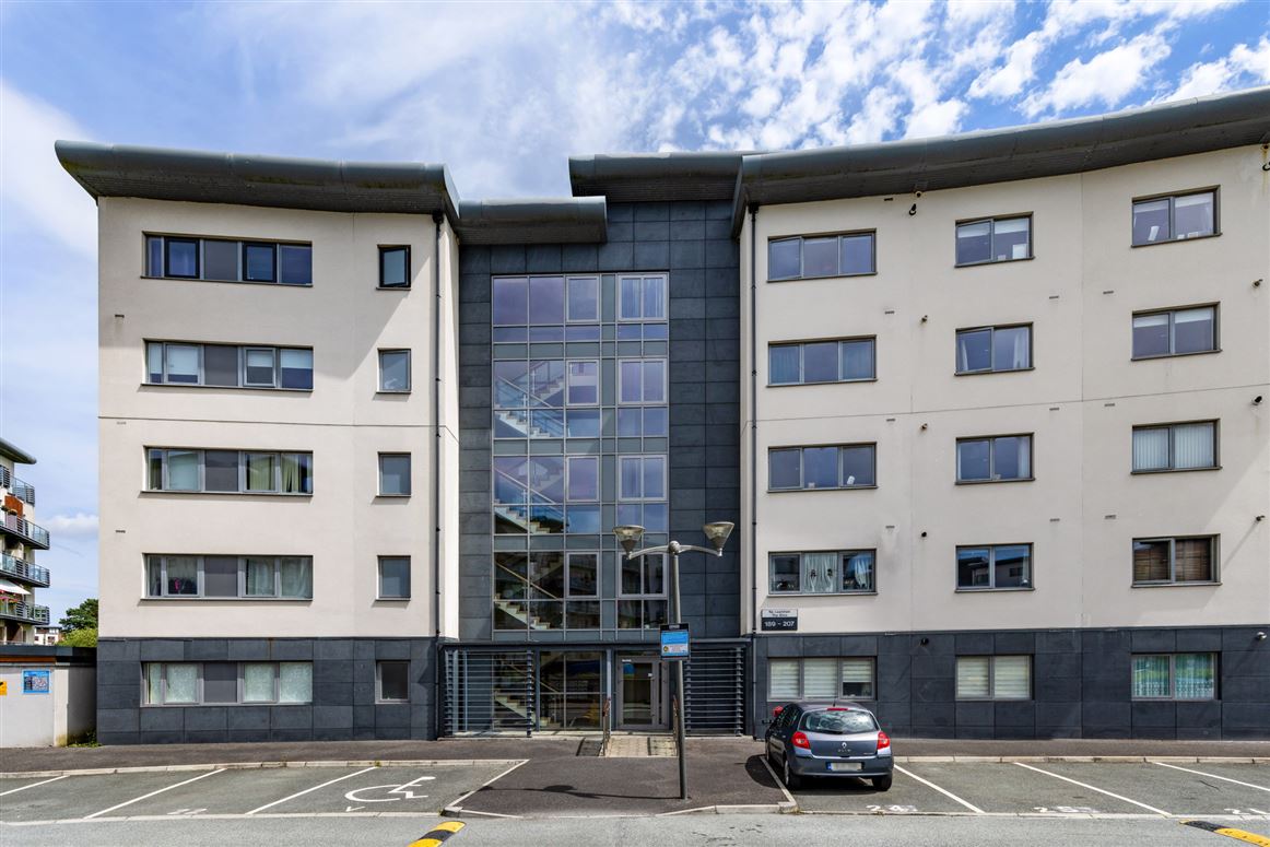 198 The Elms, Northwood, Santry, Dublin 9