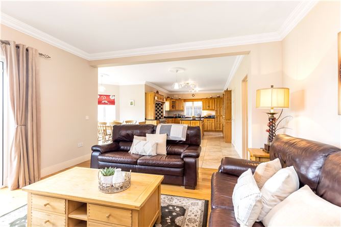 11 Hollybrook, Robinstown, Co. Meath