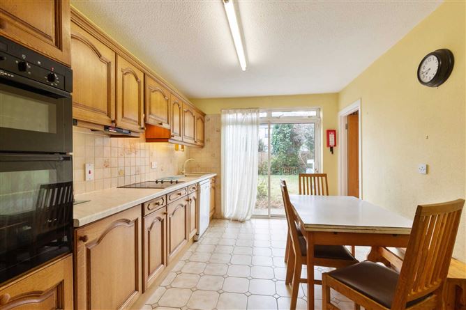 330 Orwell Park Glen, Templeogue, Dublin 6w, County Dublin