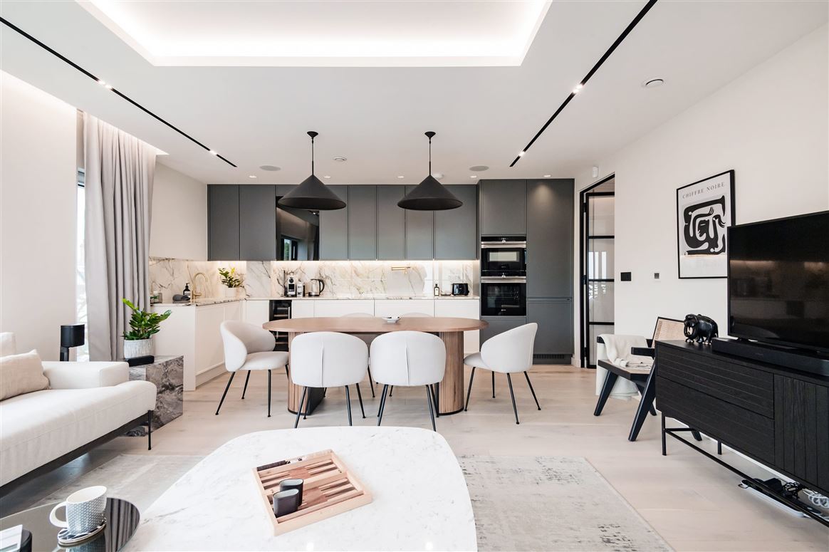 Brondesbury Belle,London,Greater London,United Kingdom