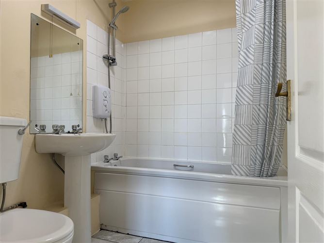 58 Melrose Court, Upper George's Street, Wexford Town, Wexford