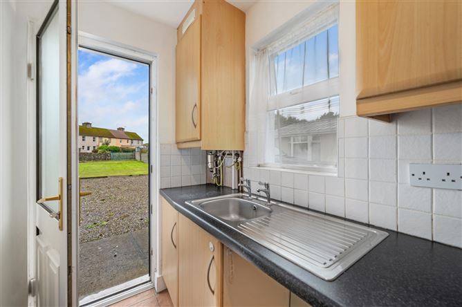 16 Michael Fitzgerald Place, Clondulane, Fermoy, Co. Cork.