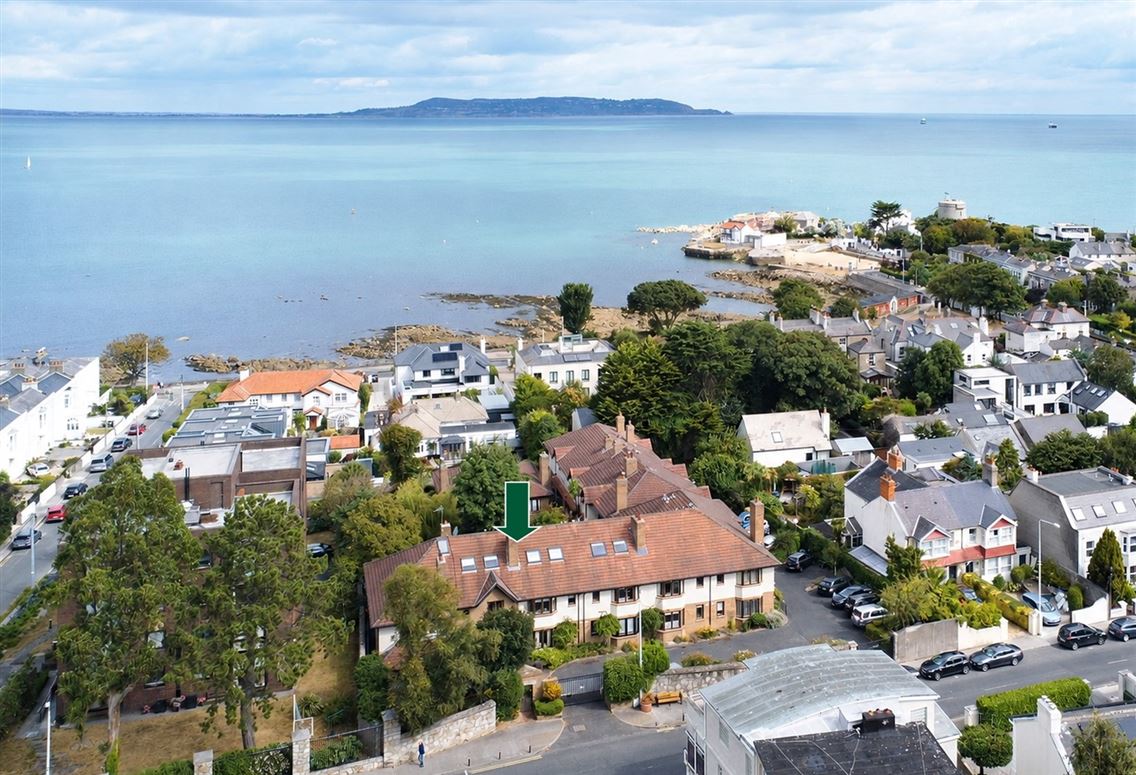2 Ballygihen, Sandycove Road, Sandycove, County Dublin
