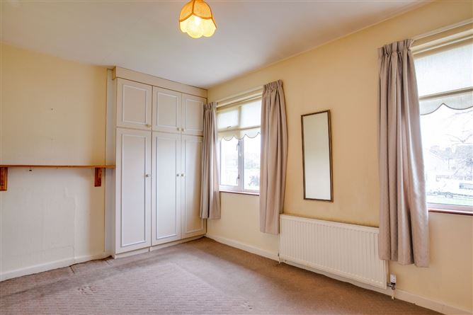 54 Mackintosh Park, Dun Laoghaire, Co. Dublin