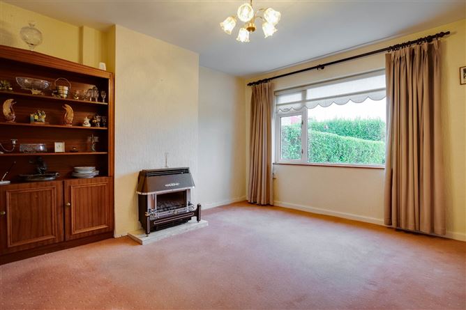 54 Mackintosh Park, Dun Laoghaire, Co. Dublin