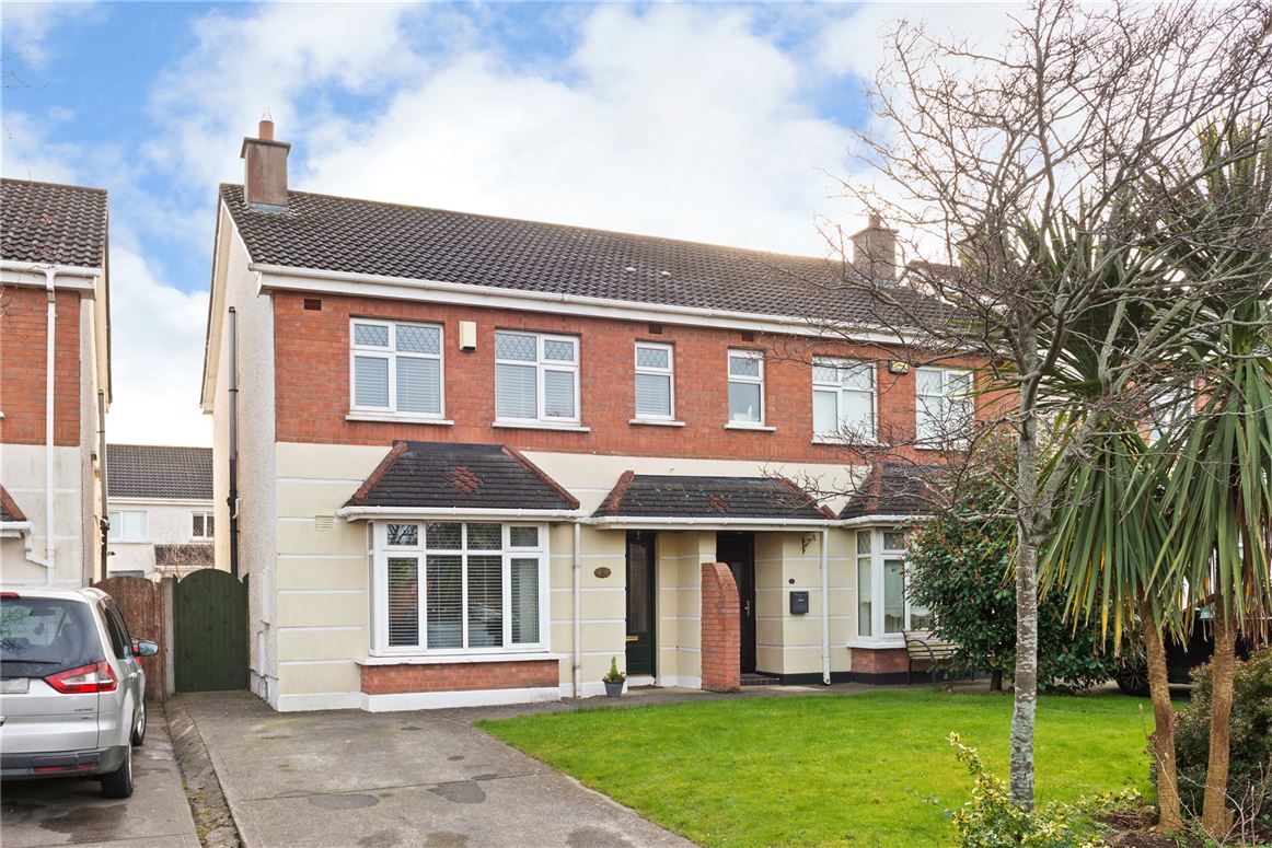 8 Moy Glas Vale, Lucan, Co. Dublin Sherry FitzGerald Lucan 4570598