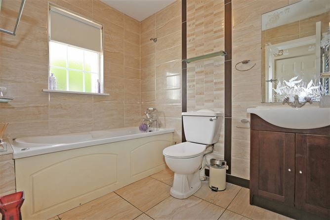 9 Dun an Oir, Shannon, Co. Clare