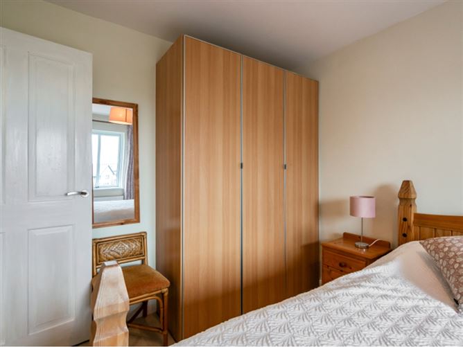 9 Hillview Crescent, Seafield Hotel and Spa Resort, Ballymoney, Co. Wexford