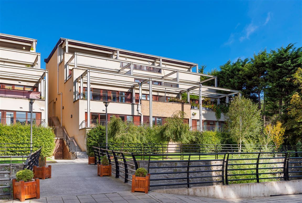 52 St John's Well Way, Kilmainham Lane, Kilmainham,   Dublin 8