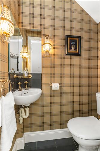 Photo 12 of 24 — 33 Holmwood, Brennanstown Road, Dublin 18