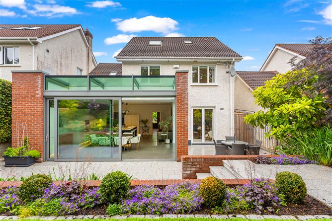 Photo 22 of 24 — 33 Holmwood, Brennanstown Road, Dublin 18
