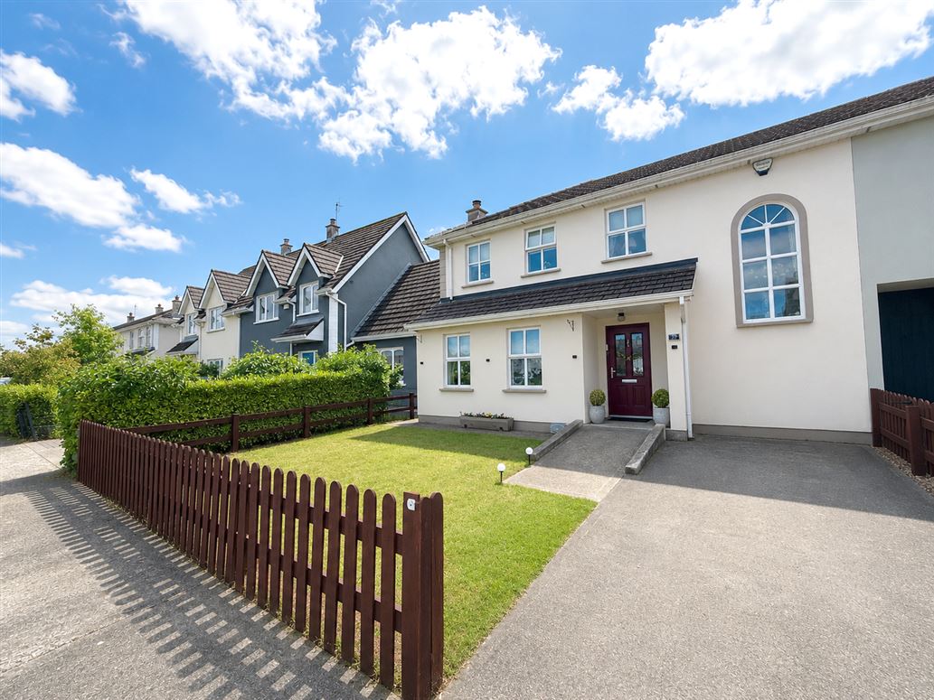 79 RUSH HALL, MOUNTRATH, Co. Laois