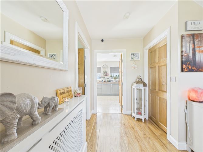79 RUSH HALL, MOUNTRATH, Co. Laois