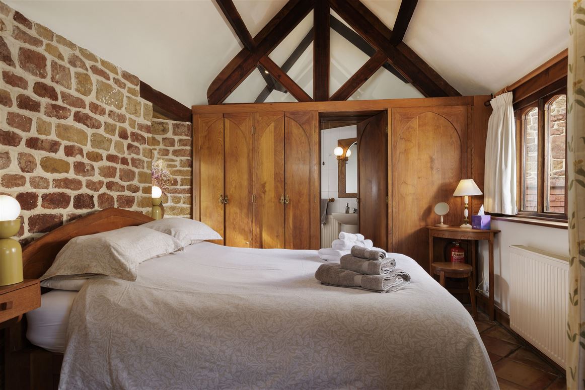 Hearthside & Hazel,Swerford,Oxfordshire,United Kingdom
