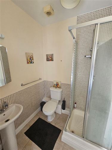 Photo 31 of 43 — Malin House, Waterville Terrace, Blanchardstown, Dublin 15, Co. Dublin